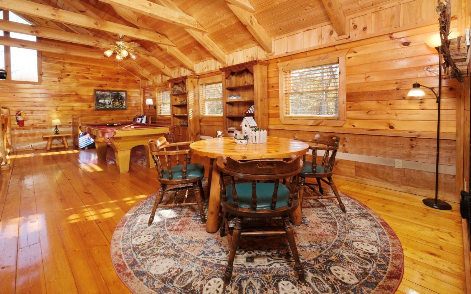 Laughing Bear Villa Pigeon Forge Bagian luar foto