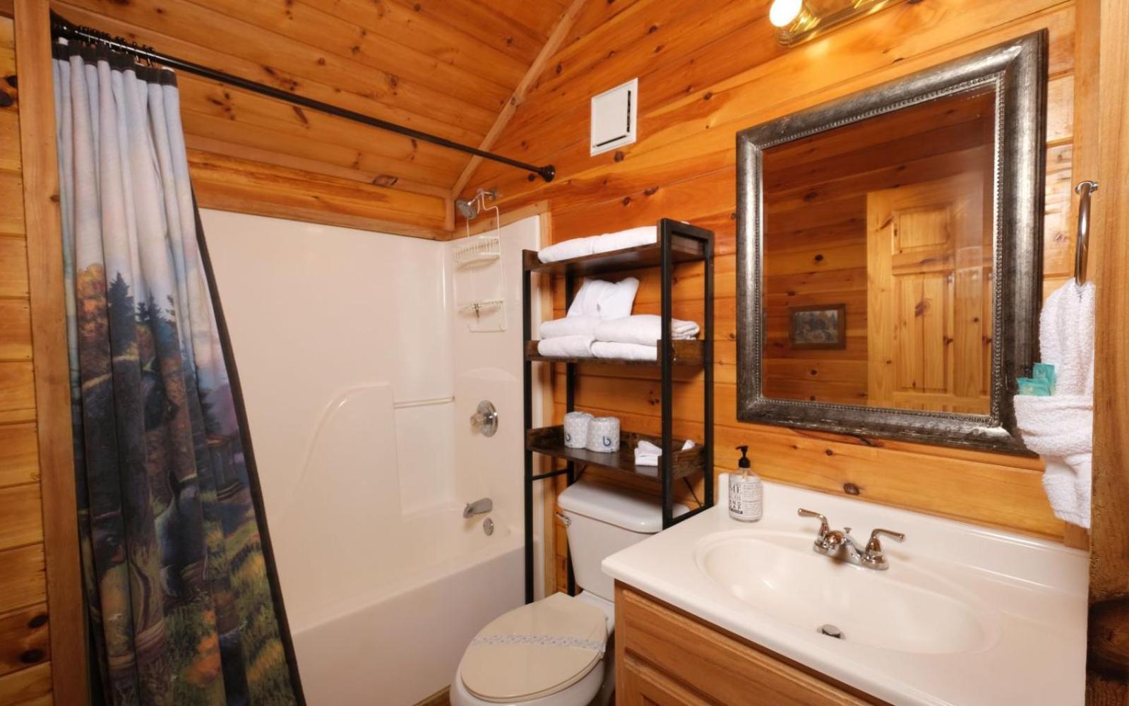 Laughing Bear Villa Pigeon Forge Bagian luar foto